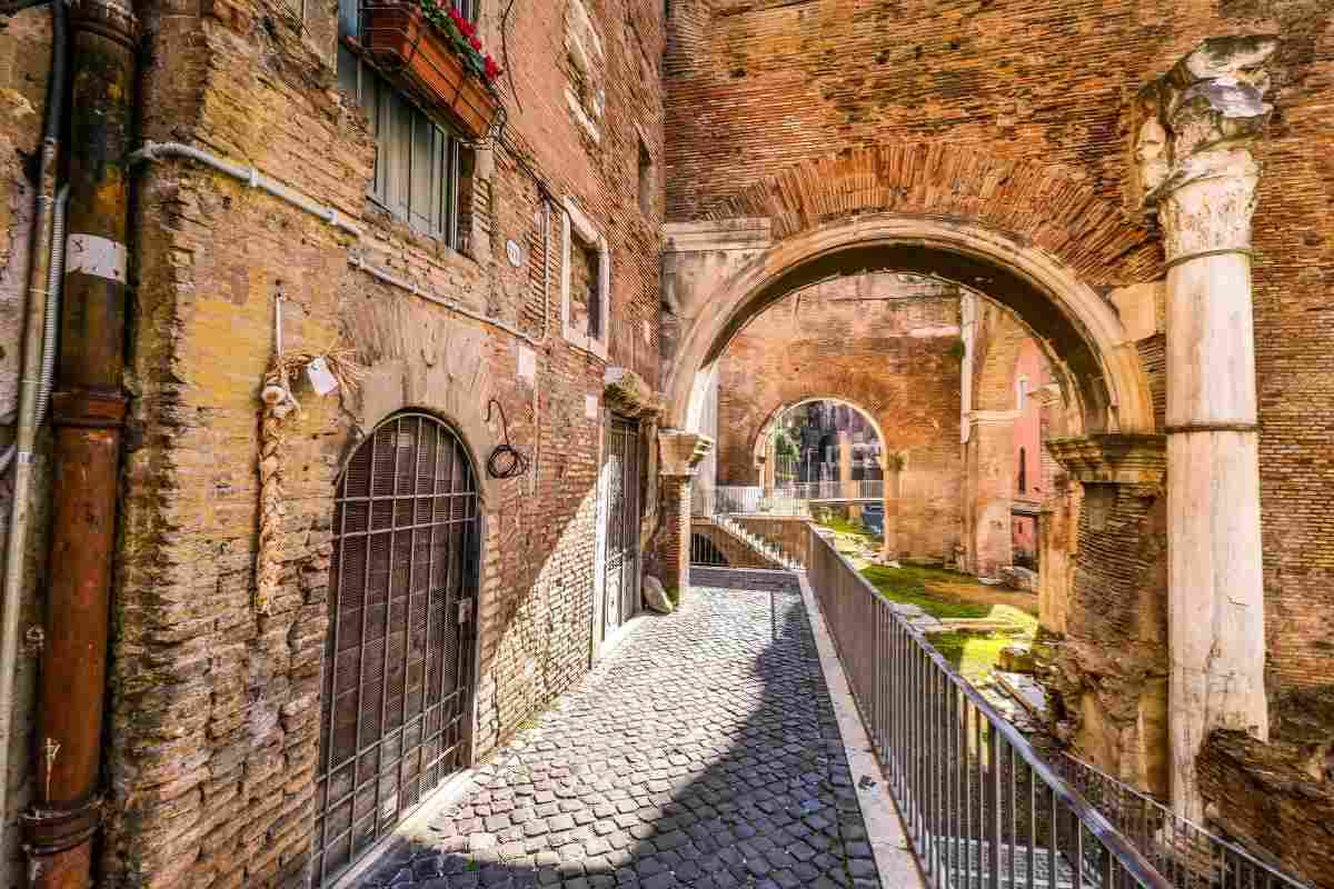 scorcio arco antico